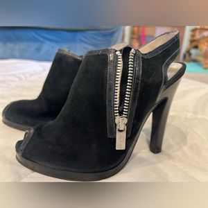 Michael Kors heels, size 7M (good condition)